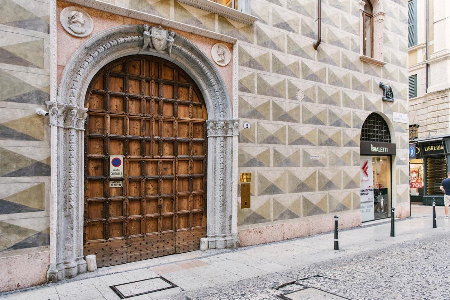 Palazzo Confalonieri Da Lisca Werona Zewnętrze zdjęcie